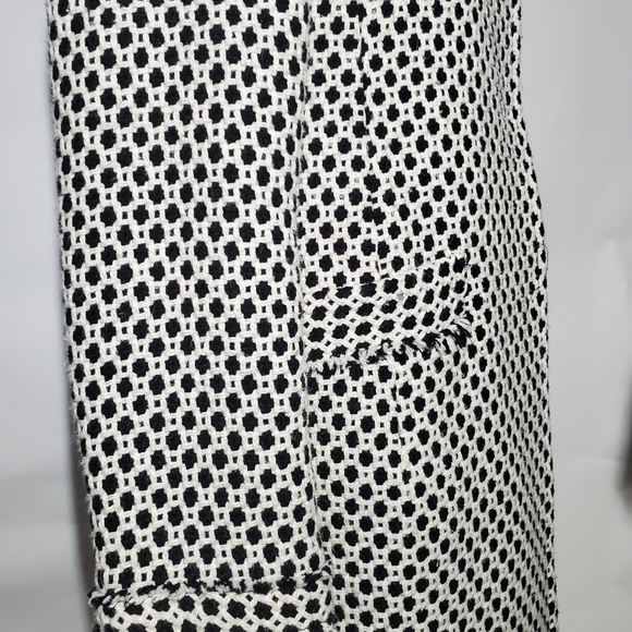 Coat - Picture 5 of 7